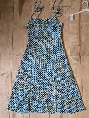 Blue & White Geometric Midi Slip Dress - Classic Summer Style